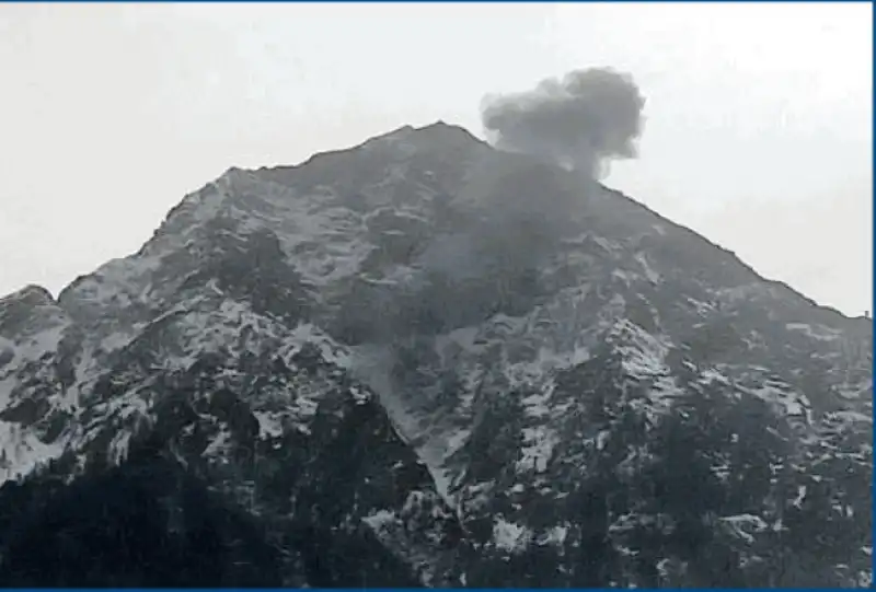 JET CHE SI E’ SCHIANTATO SUL MONTE LEGNONE 