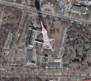 LA TV TOWER COLPITA DAI RUSSI A KIEV