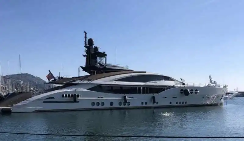 lady m   yacht di mordashov