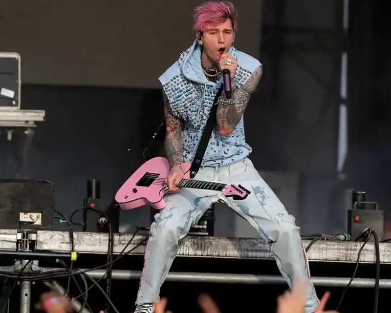 machine gun kelly