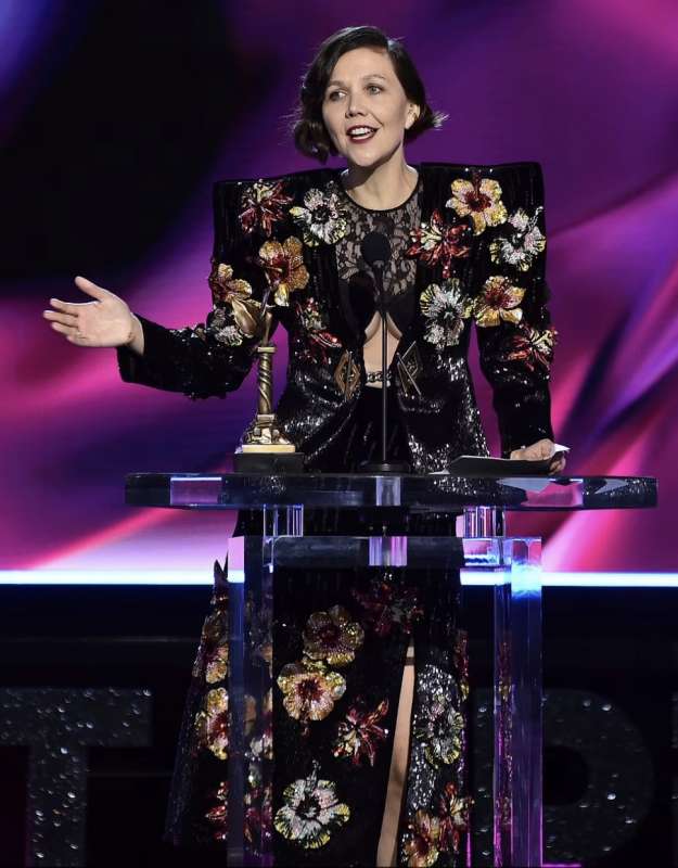 maggie gyllenhaal spirit awards