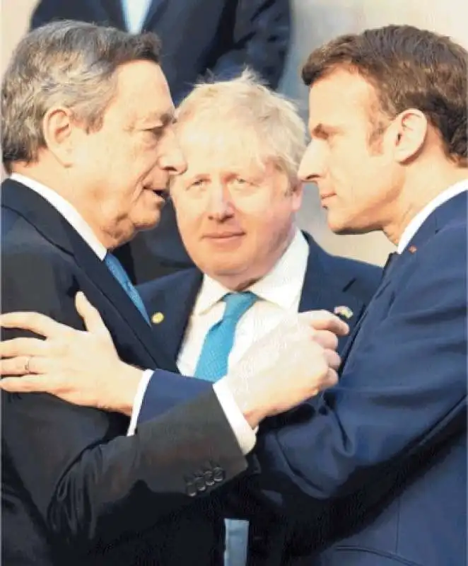 MARIO DRAGHI - BORIS JOHNSON - EMMANUEL MACRON