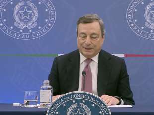 mario draghi in conferenza stampa 3