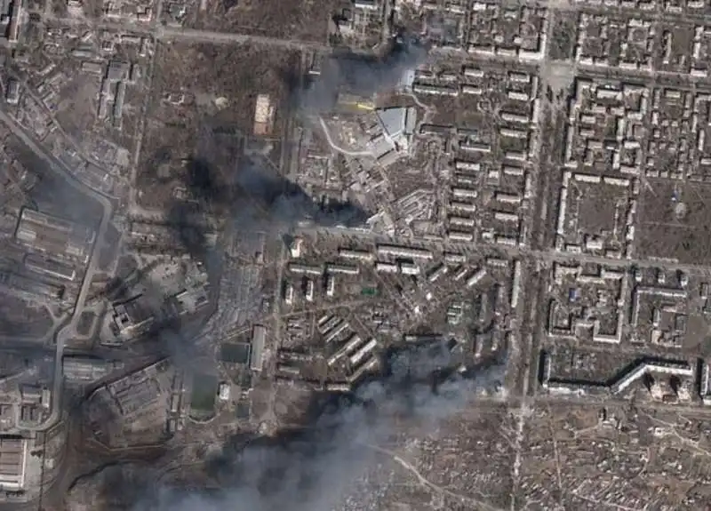 mariupol devastata dai russi   3