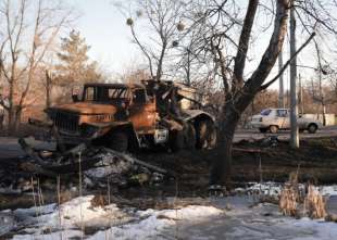 mezzi russi distrutti a kharhiv