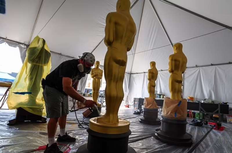 preparativi al dolby theatre per la cerimonia degli oscar