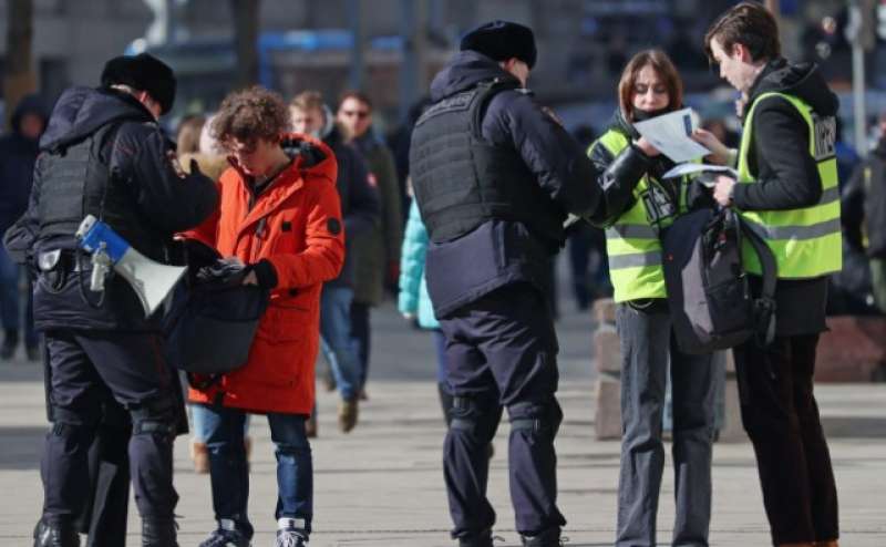 repressione in russia delle proteste contro la guerra 1