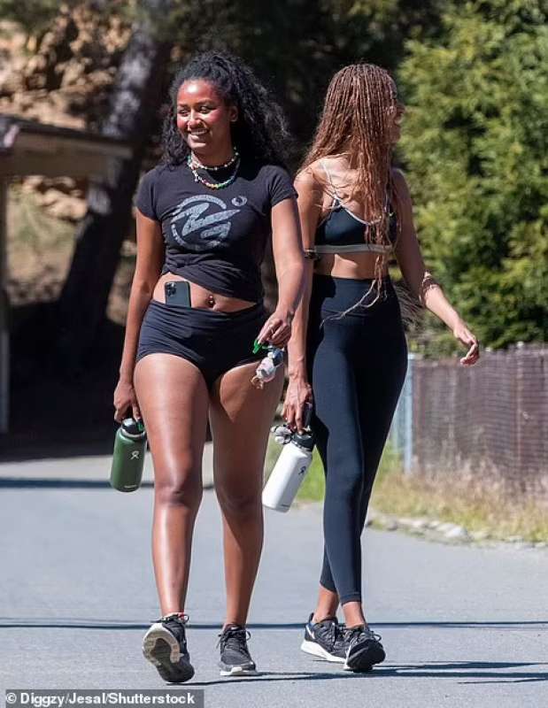 sasha e malia obama 17