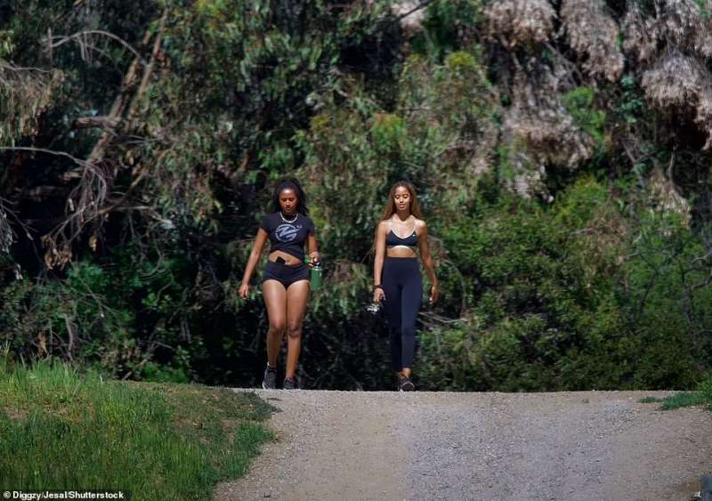 sasha e malia obama 19