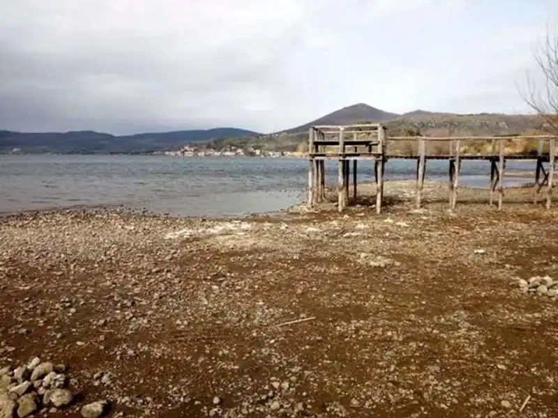 siccita lago di bracciano 2