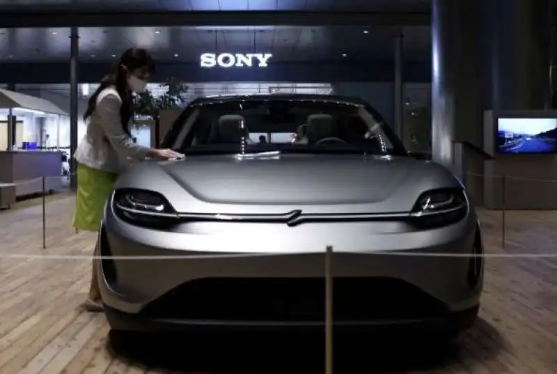 SONY HONDA