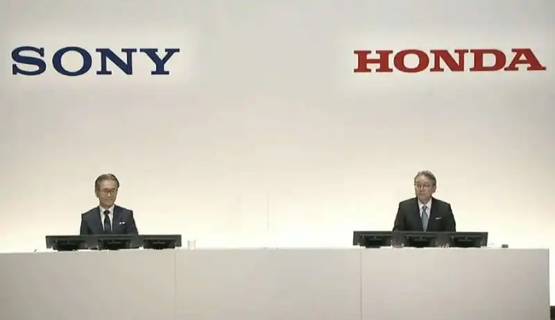 SONY HONDA