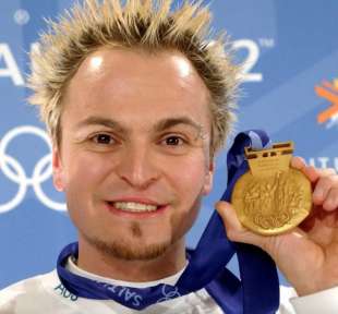 STEVEN BRADBURY