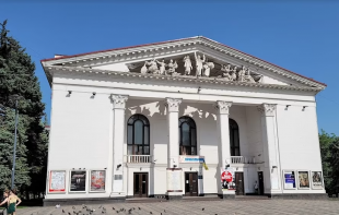 teatro di mariupol prima dei bombardamenti