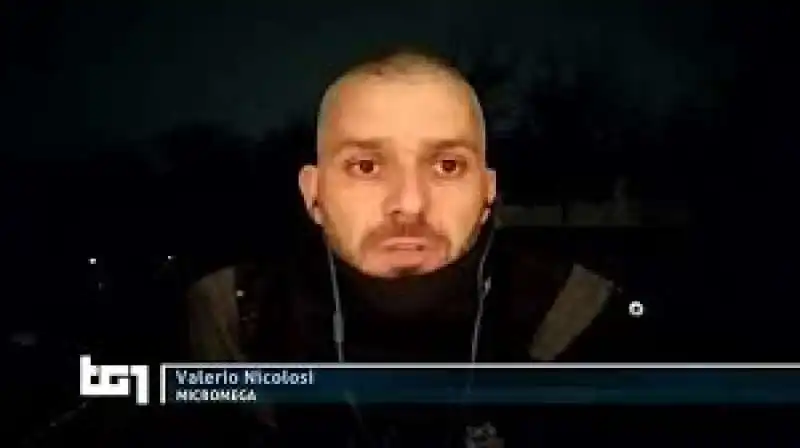 valerio nicolosi in collegamento da kiev per la rai 5