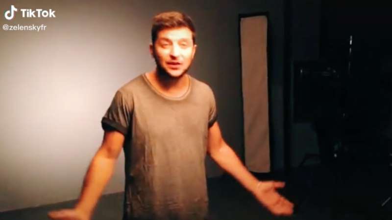 video di guerra e zelensky su tiktok 7