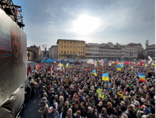 video zelensky in piazza a firenze