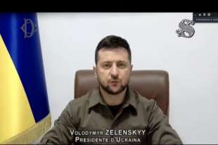 volodymyr zelensky in collegamento con la camera dei deputati 2