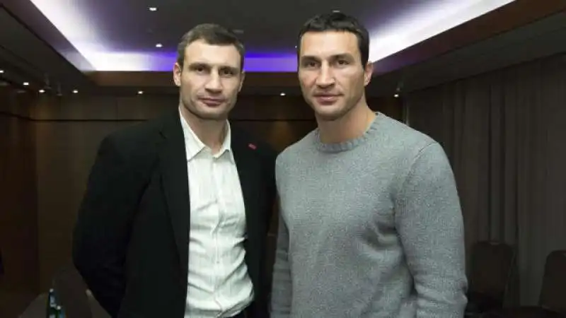 wladimir e vitali klistschko 10