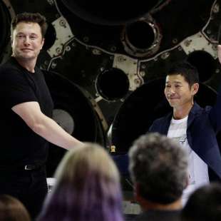 Yusaku Maezawa con Elon Musk