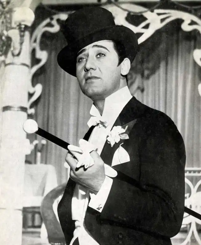 alberto sordi gastone 