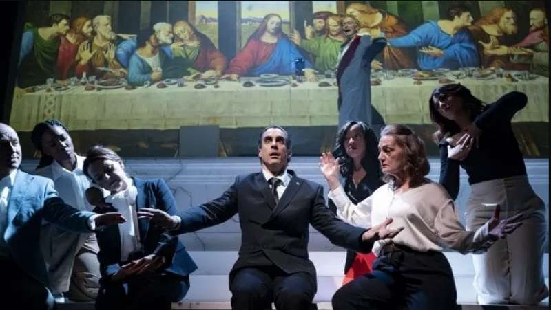 berlusconi a new musical in scena a londra 3