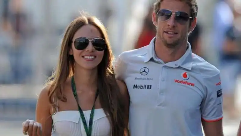 button jessica michibata 15