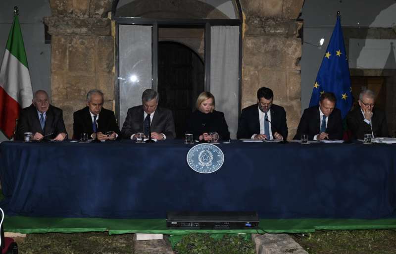 conferenza stampa dopo il cdm a cutro