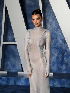 Emily Ratajkowski agli Oscar 2023