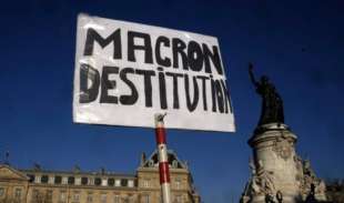 francia, sciopero contro la riforma delle pensioni di macron 11