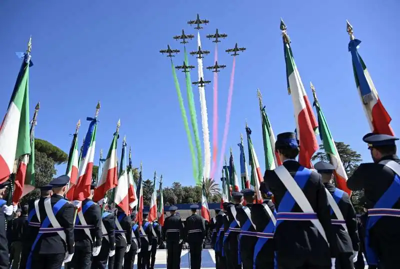 frecce tricolori. 