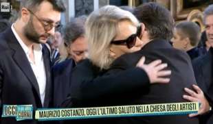 funerali maurizio costanzo in tv 2