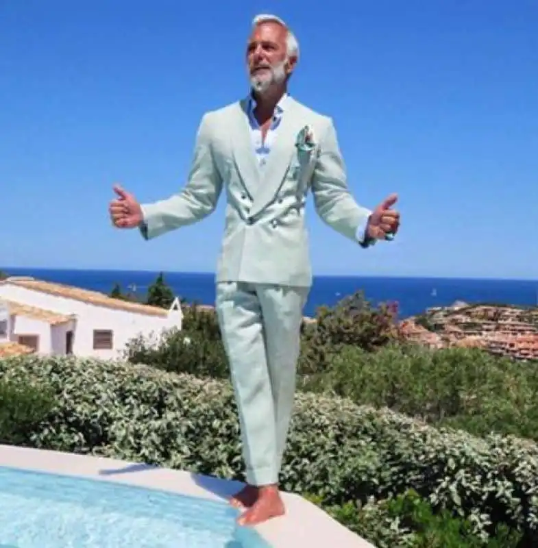 gianluca vacchi in costa smeralda 