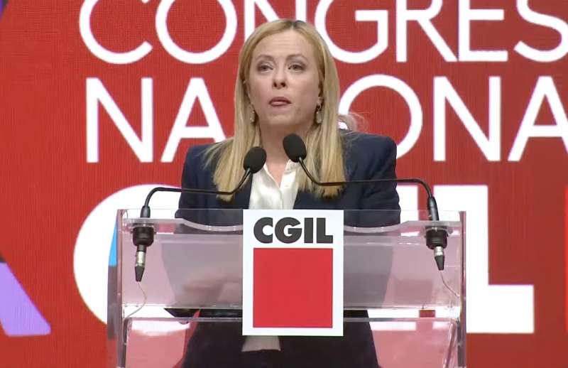 giorgia meloni al congresso della cgil 2