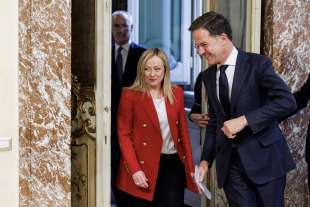 giorgia meloni e mark rutte a palazzo chigi 3