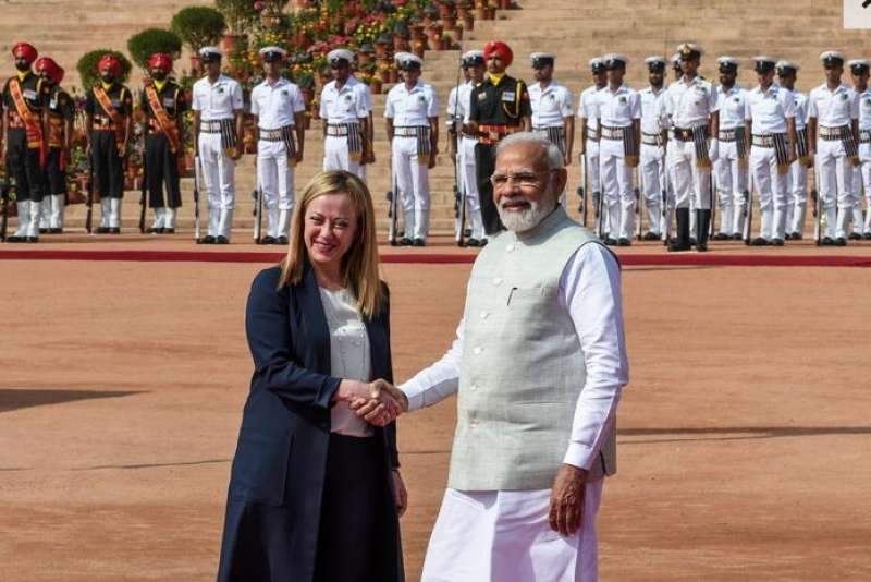 giorgia meloni in india incontra narendra modi