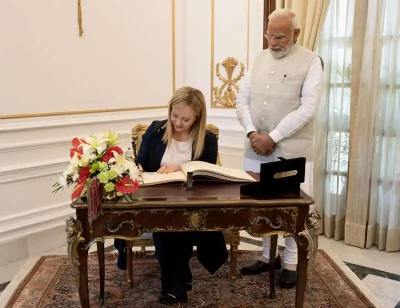 giorgia meloni narendra modi 