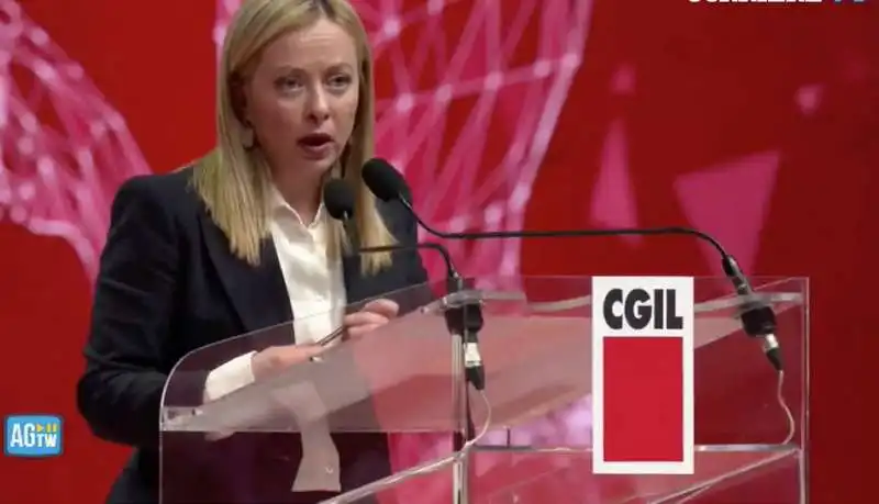 giorgia meloni parla al congresso della cgil 5