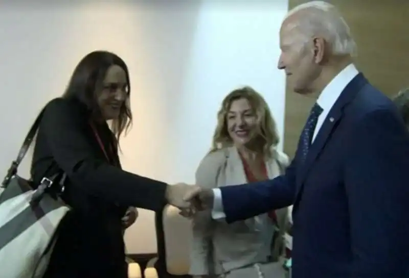 GIOVANNA IANNIELLO PATRIZIA SCURTI JOE BIDEN 