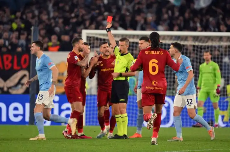 il rosso che decide la partita foto mezzelani gmt 089