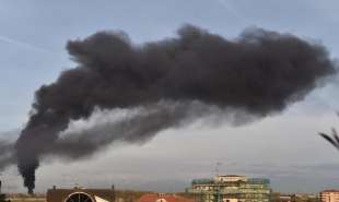 incendio fabbrica novara 4