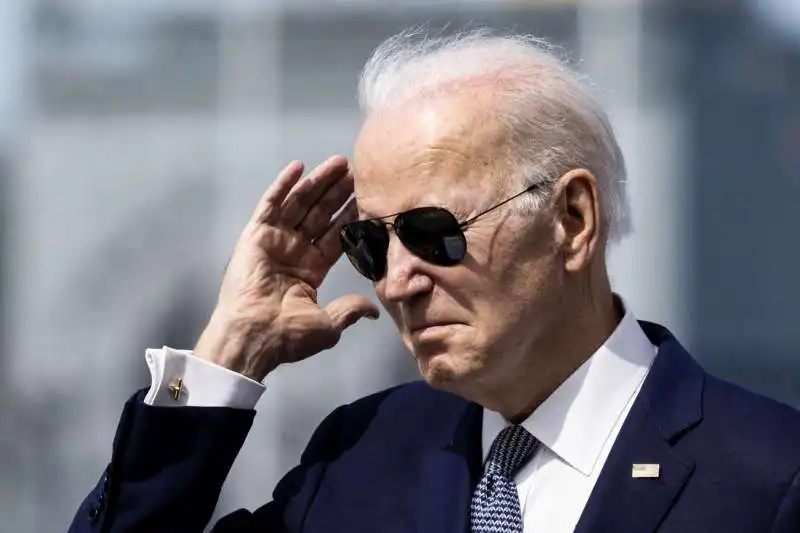 joe biden presenta aukus 