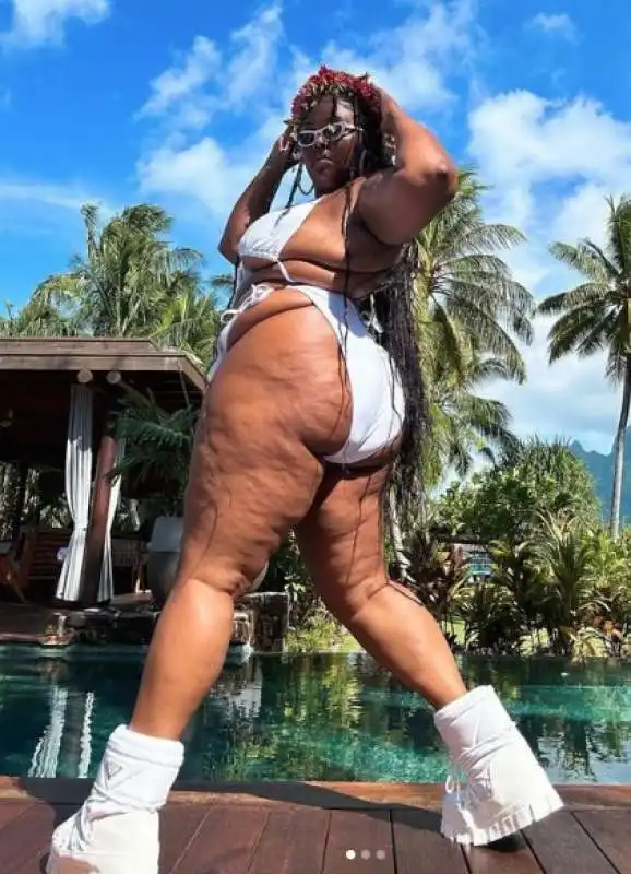 lizzo 9