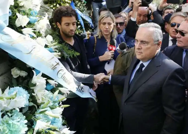 lotito visita alla sinagoga nel 2017