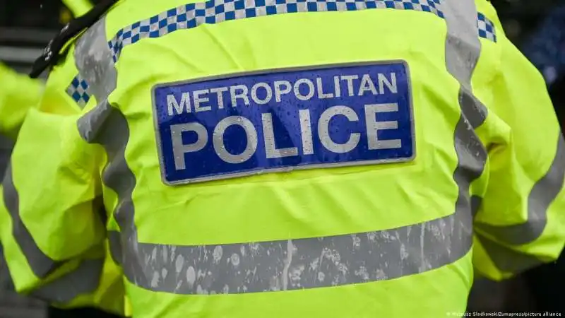 metropolitan police 3