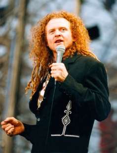 mick hucknall