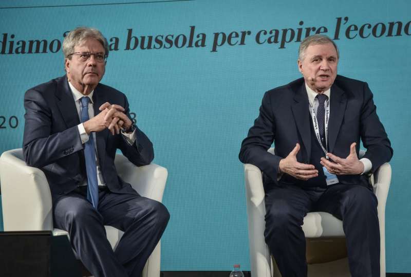 paolo gentiloni e ignazio visco alla presentazione del nuovo affari e finanza