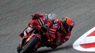 pecco bagnaia su ducati vince il gp del portogallo di motogp