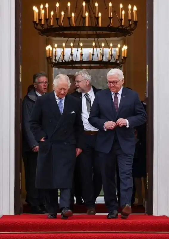 re carlo iii e il presidente tedesco frank walter steinmeier 