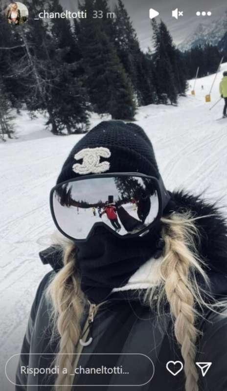 stories di chanel totti da madonna di campiglio 2